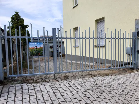 Tor Winkelstahl